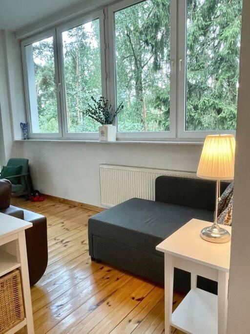 Beautiful Villa With Garden In Milanowek 外观 照片